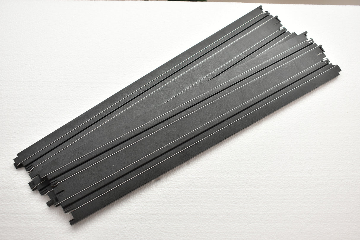 Bulk set of straight model train tracks for Auto World H0045