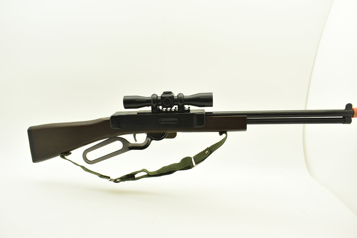 Toy western repeater rifle with scope and carrying strap for Parris Toys 20C