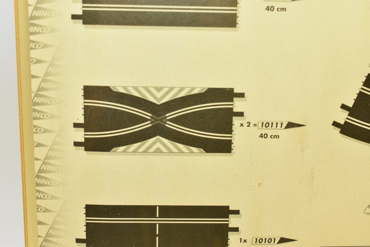 Tramo Cambio Pista "Crossover" pieces showing track connections for Ninco 10111
