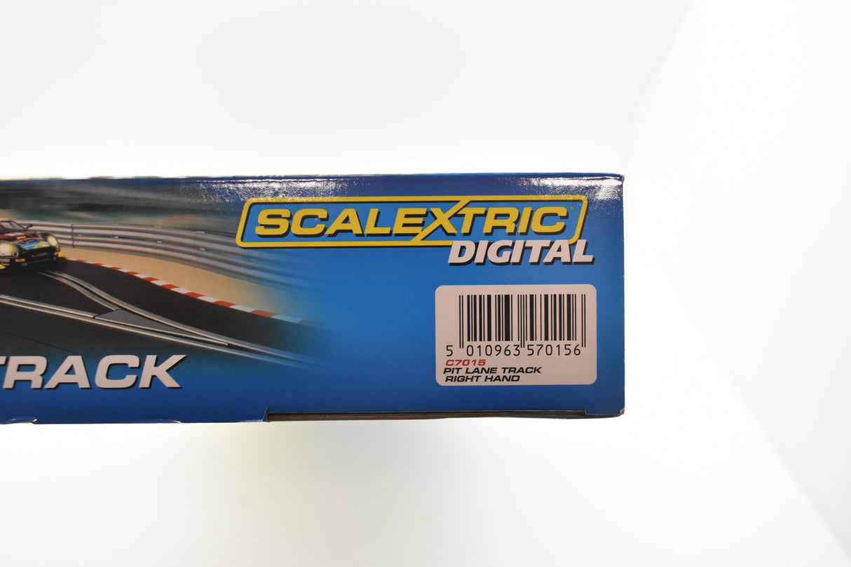 Scalextric Pit Lane Track (Right Hand) box with barcode for C7015