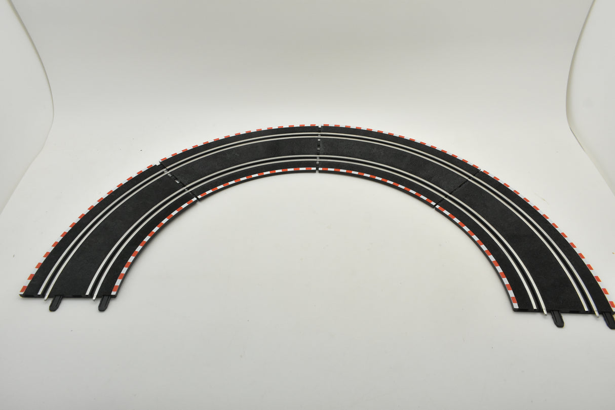 Curved black and red track section, forming a gentle arc for SCX Compact SC-01.023