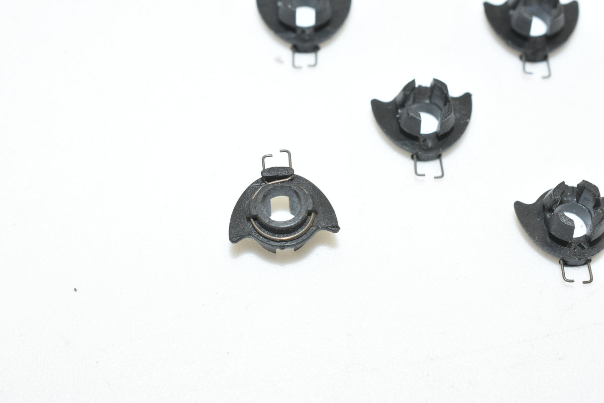 Small, black, coiled return springs for automatic mechanism for SCX ARS SD01699