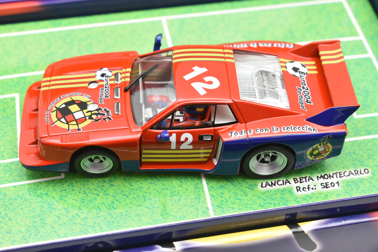 Red and blue slot car replica of the Lancia Beta Montecarlo for Fly Car ES-04