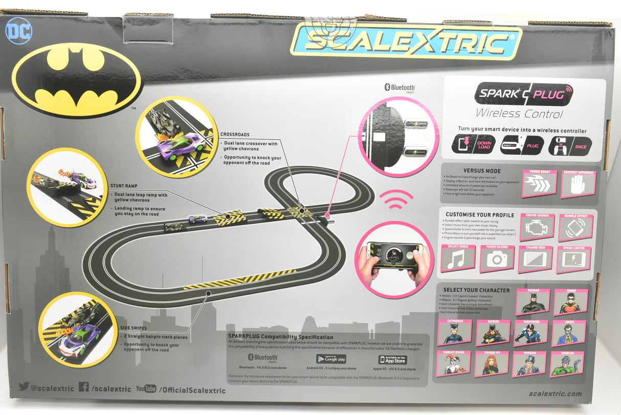 Batman vs Joker track set with wireless control system for Scalextric C415
