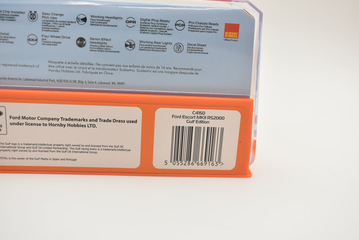 Box art for Ford Escort MK2 RS2000 Gulf Edition model car set for Scalextric C4150