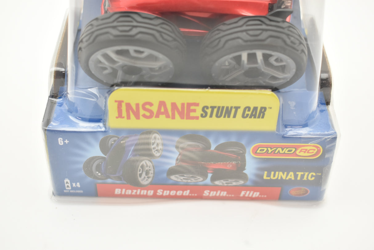 Stunt car toy set with four wheels, packaged for play for 48000 48000