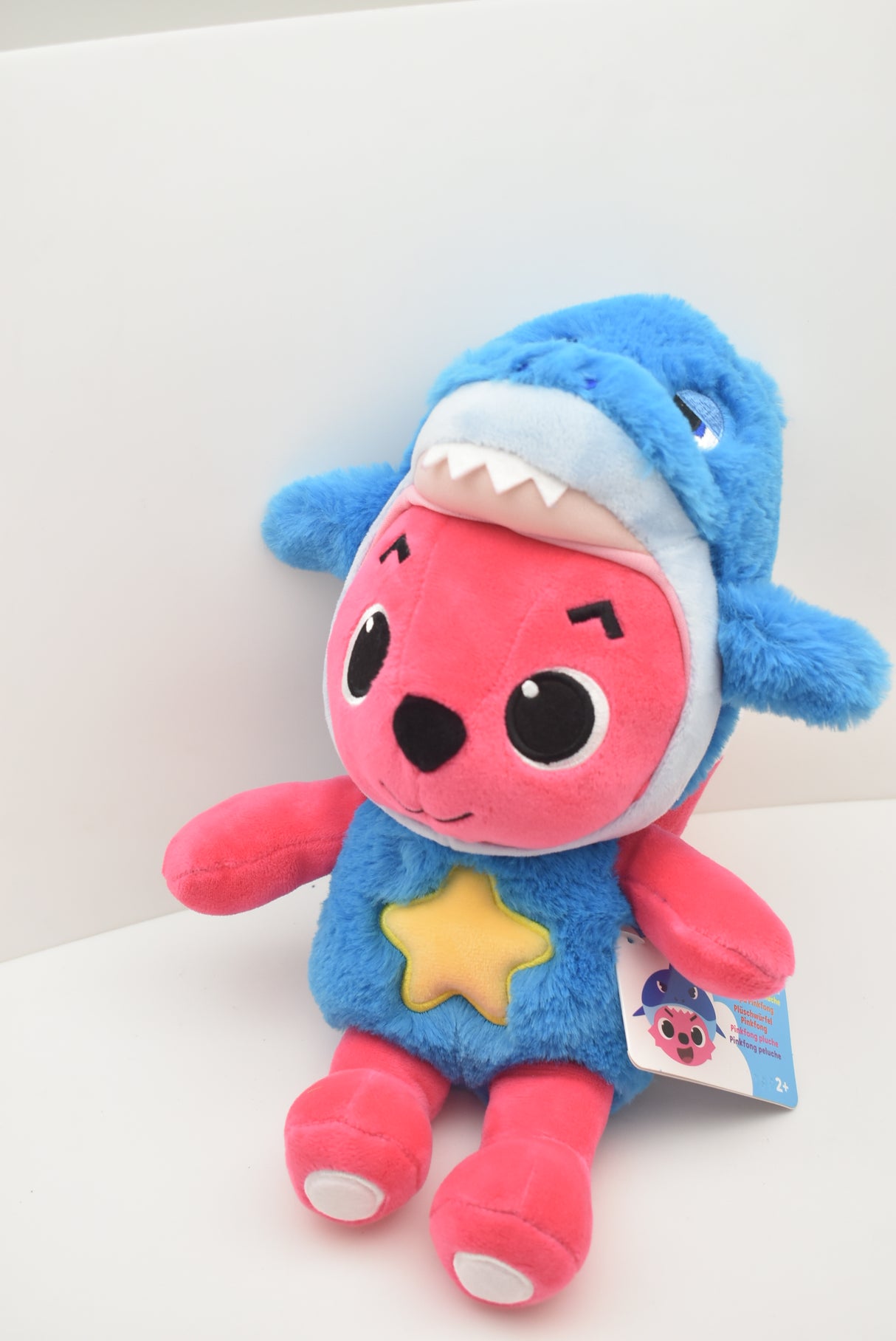 Bear and Shark | 61048 | Pinkfong Plush-Poptoy-Shark | 61041-ProTinkerToys