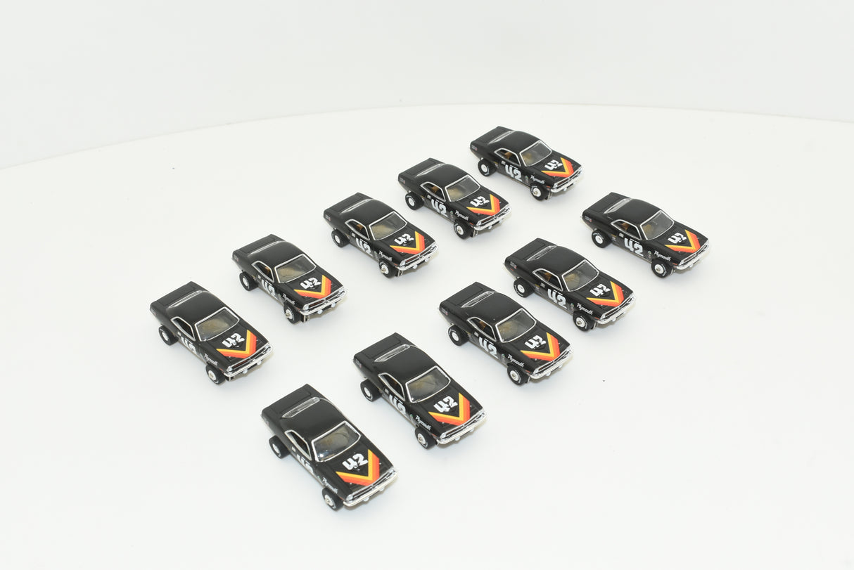 Set of 1:64 scale Plymouth 'Cuda slot cars in various colors for Slot Car 1:64 SC338