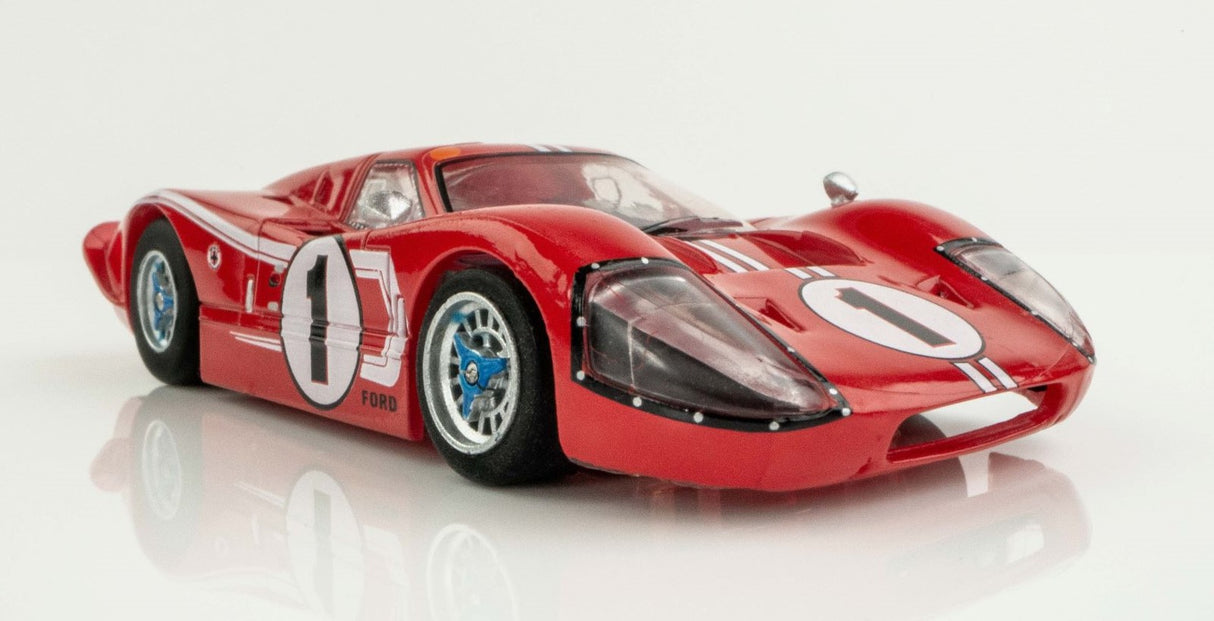 Ford GT40 MKIV #1 Red | 22042 | AFX/Racemasters