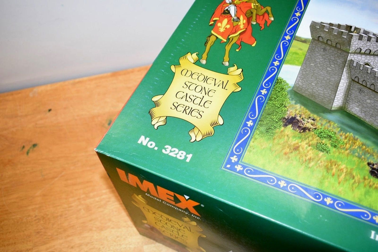 Model box art featuring King Arthur's castle and knight figure for IMEX IMX3281