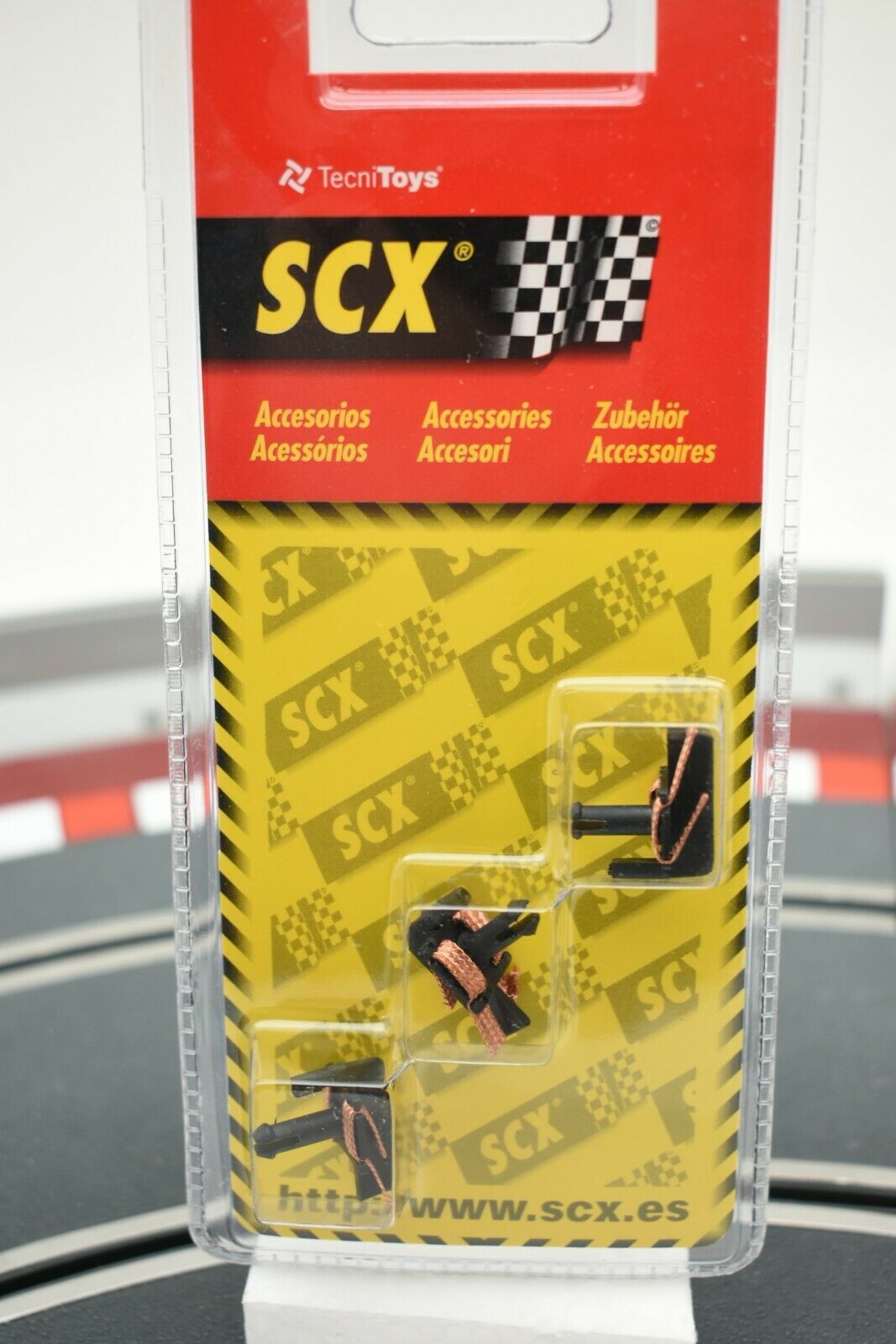 Set of three fitted braids for model car guides for SCX 87630
