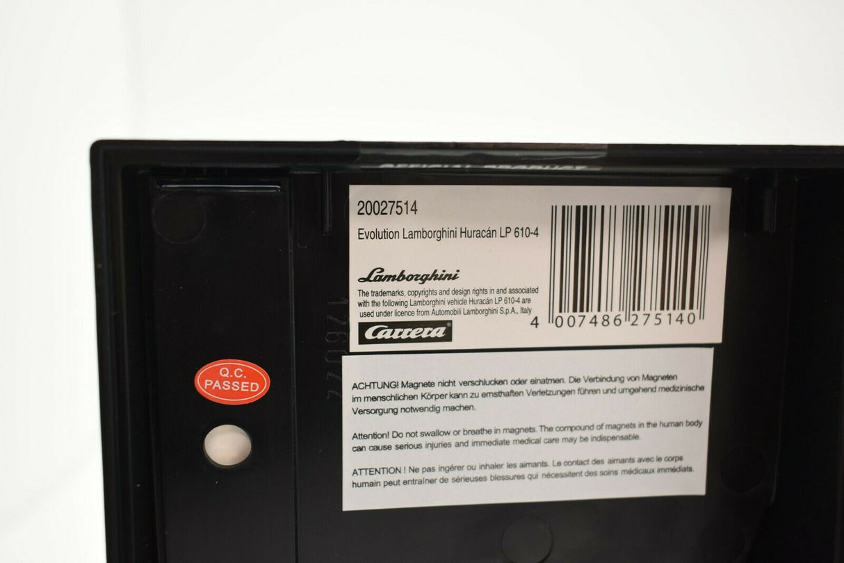 Warning label for Lamborghini Huracán LP 610-4, detailing magnet safety for Carrera 27514
