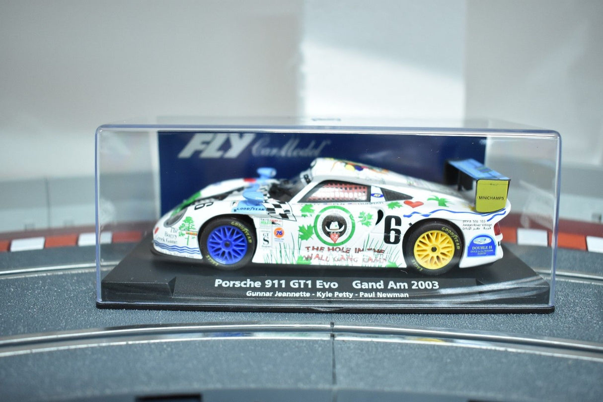 Slot car of a 2003 Porsche 911 GT1 Evo race car for Fly Car 88222, front view