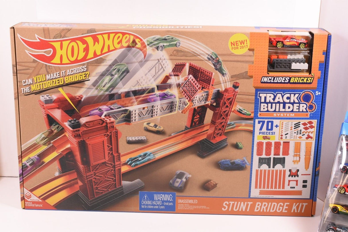 Hot Wheels Stunt Bridge Kit building set with track pieces for Mattel DWW97