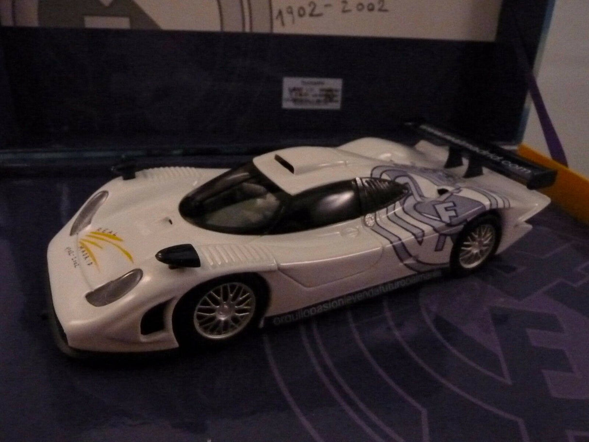 White Porsche 911 GT1-98 slot car with Real Madrid livery for Fly Car RM01