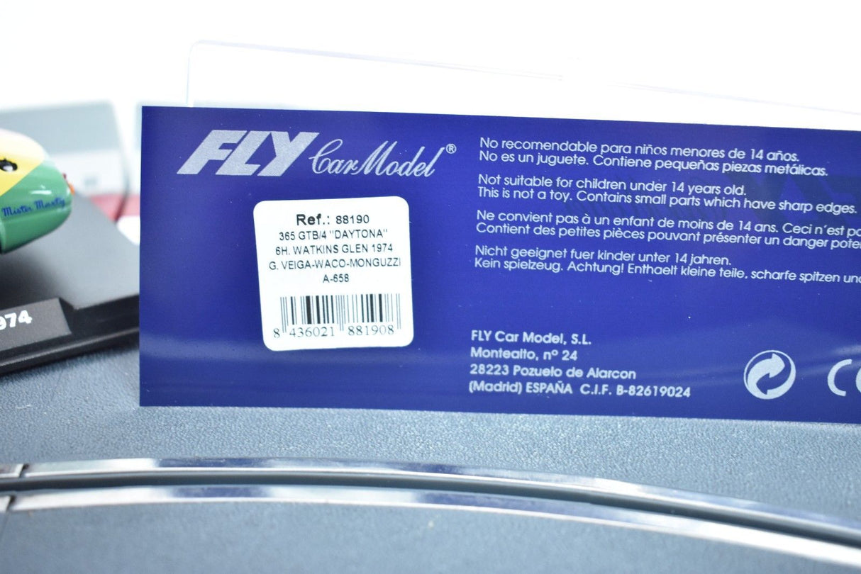 Model car packaging showing safety warnings and product details for Fly Car 88190