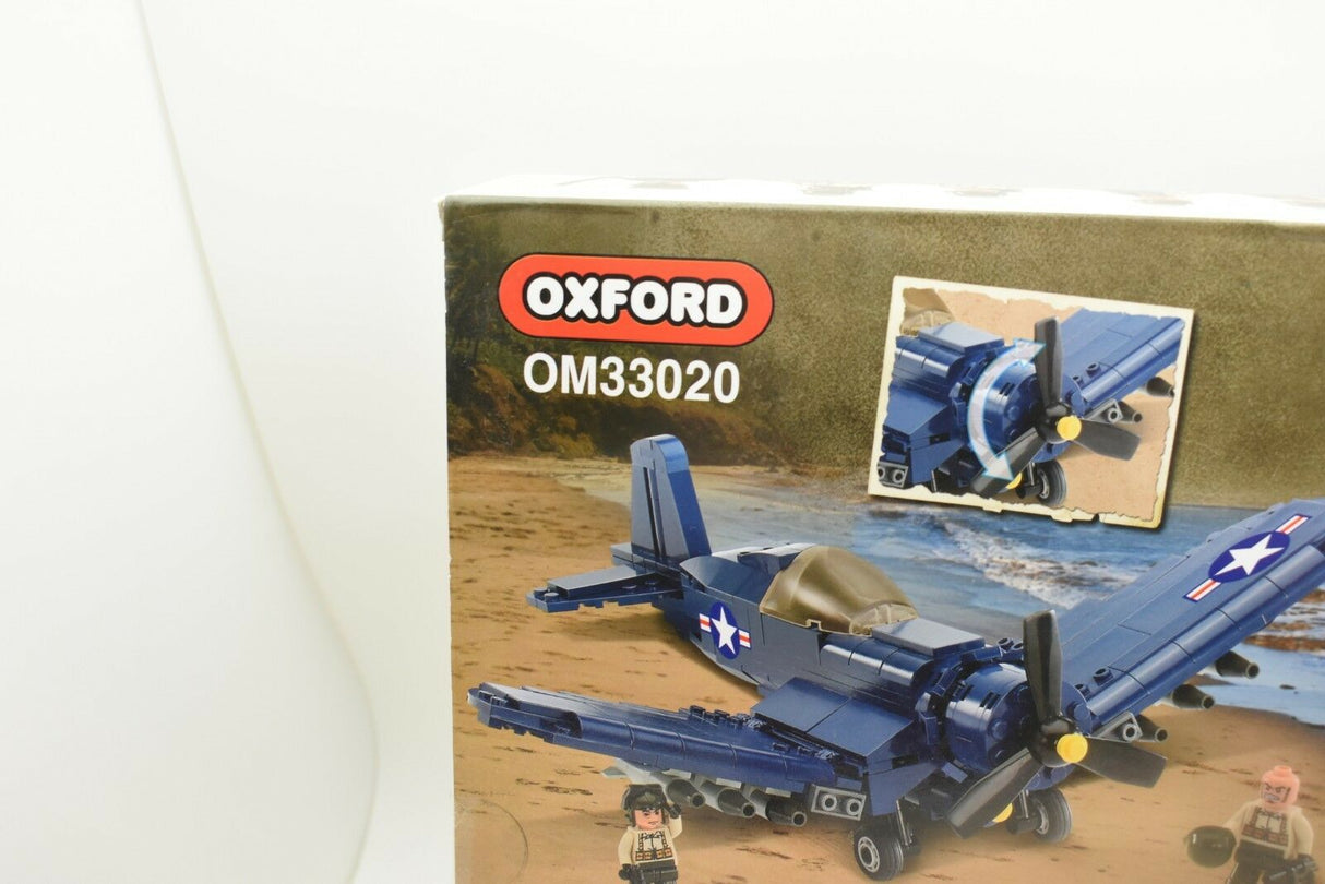 Model set featuring WWII/Korean War landing aircraft for Oxford OXF33020