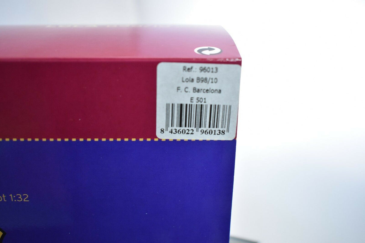 Product box with text: Lola B98/10 F. C. Barcelona, ref 96013 for Fly Car