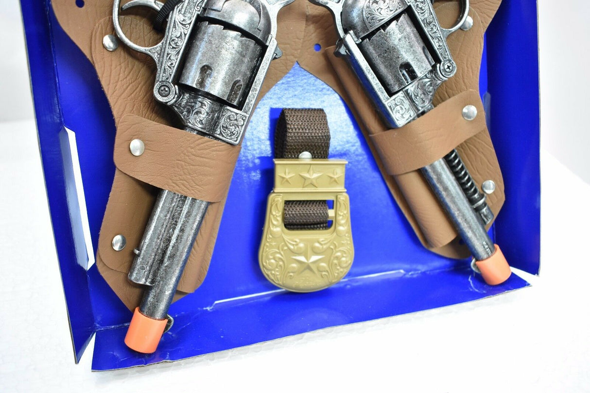 Double holster set with two silver-colored pistols and a belt accessory for Parris Toys 4618