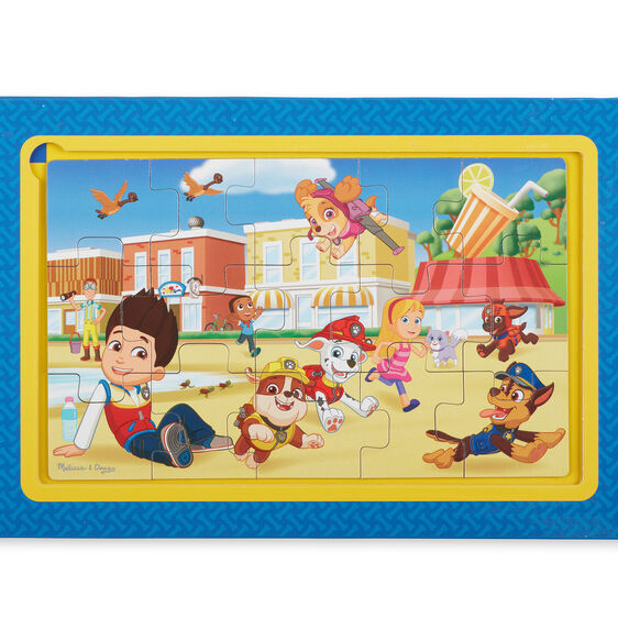PAW Patrol characters in a colorful, magnetic jigsaw puzzle scene for Melissa and Doug 33262