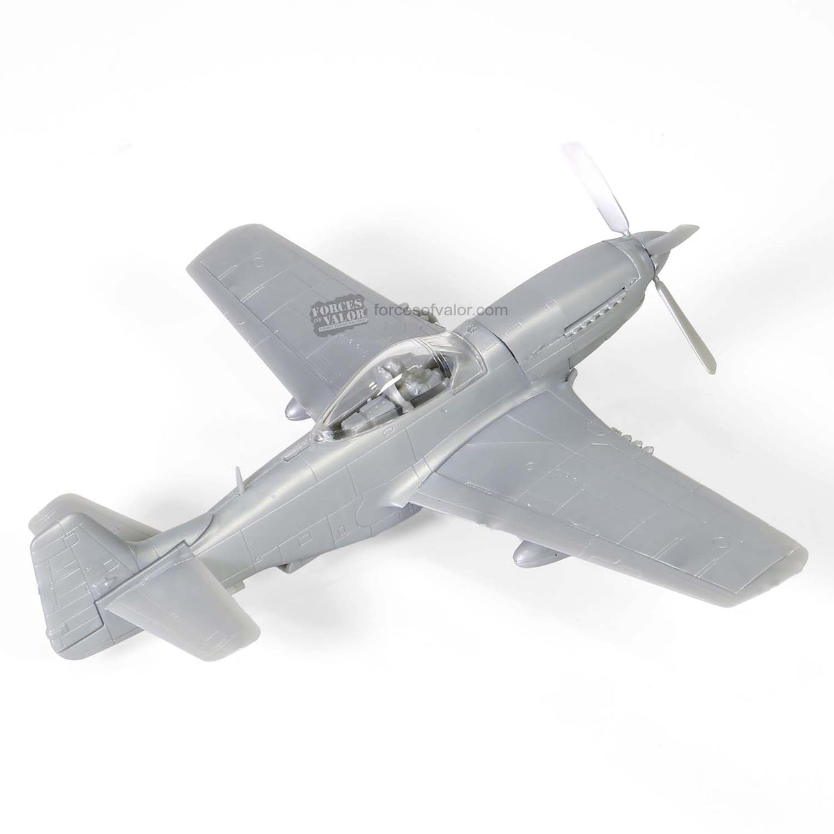 U.S. P-51D Mustang Great Britian Jan 1945 1:72 | 873010A | Waltersons