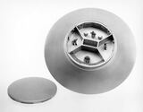 Silver flying saucer replica with detailed central panel for Atlantis Model Co ALM169