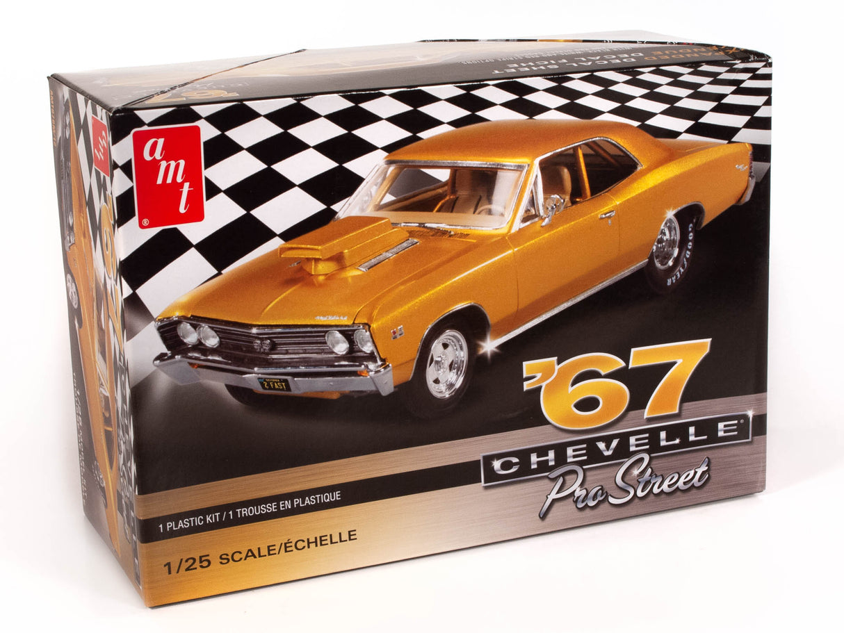 Gold 1967 Chevy Chevelle model kit box art, 1/25 scale for AMT AMT876