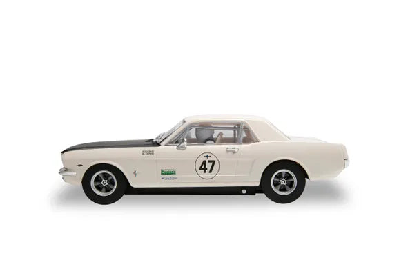 Ford Mustang - Bill and Fred Shepherd - Goodwood Revival | C4353 | Scalextric