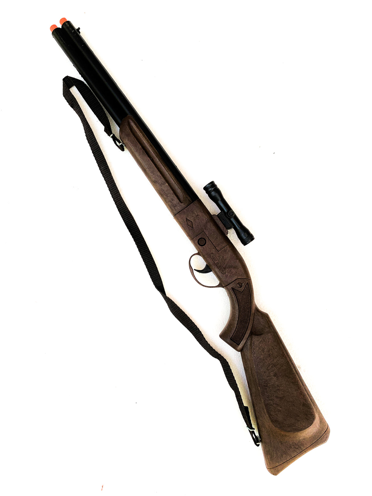 Brown cowboy shotgun with scope and carrying strap for Gonher 3108/6