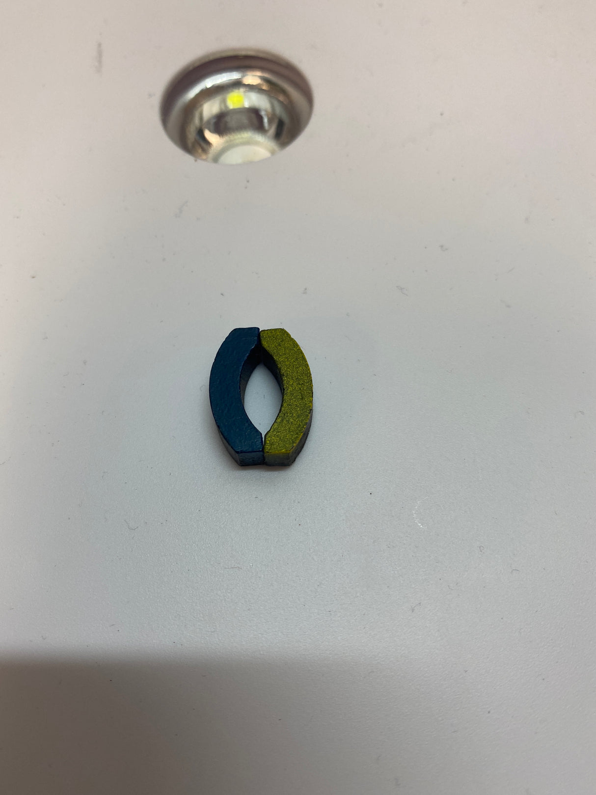 Super II Oriented Magnets (1 Sets of Pairs) Blue/Yellow | 8100 | Aurora AFX