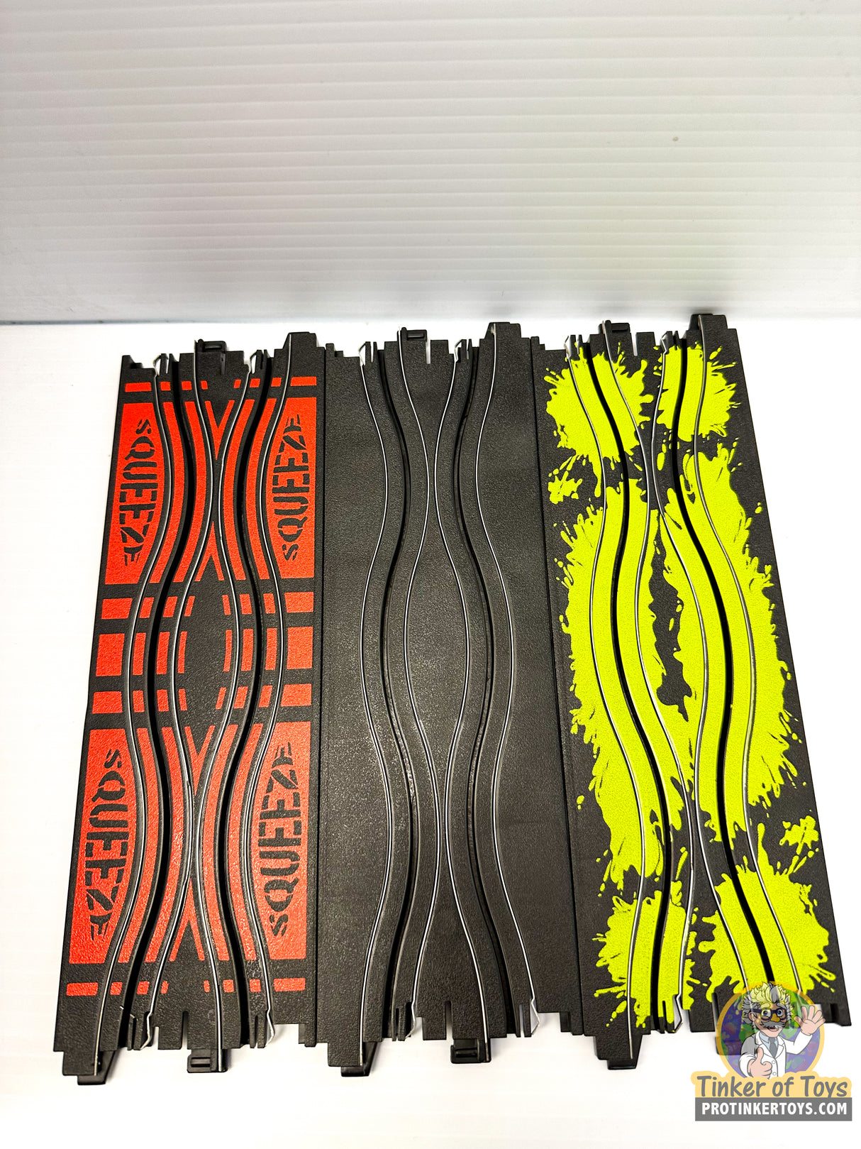 9" Squeeze Track 2Pk | H001 | Auto World