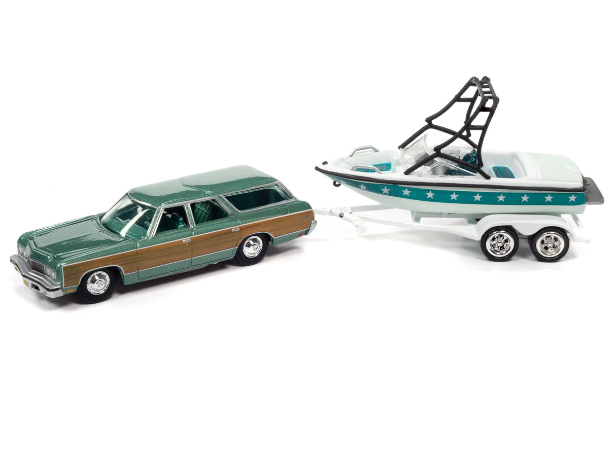 Green car and white boat on trailer for fishing for Johnny Lightning JLBT015