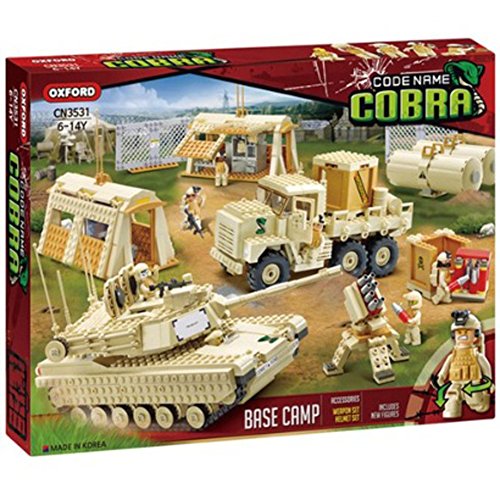 Toy set featuring military vehicles and structures for building a base camp for Oxford OXF3531