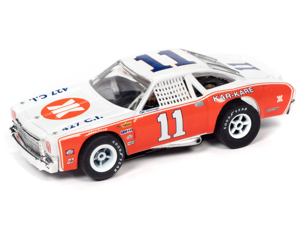 White and red stock car toy with number 11 for X-Traction SC355