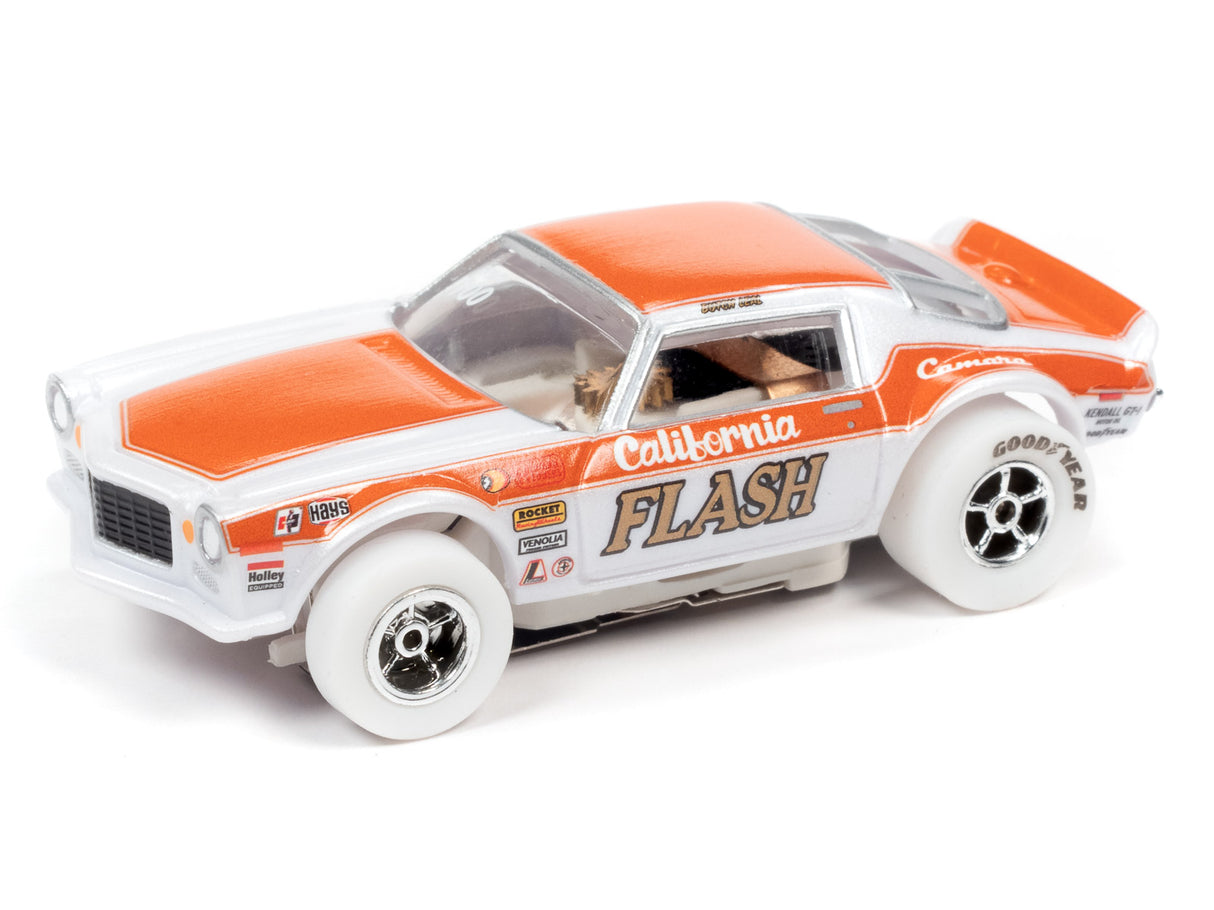 iWheels White Legends of the Quarter Mile - X-Traction - Release 32 | SC361 | 3 Cars-Auto World-#3 - "California Flash" 1970 Chevy Camaro - Butch Leal-ProTinkerToys