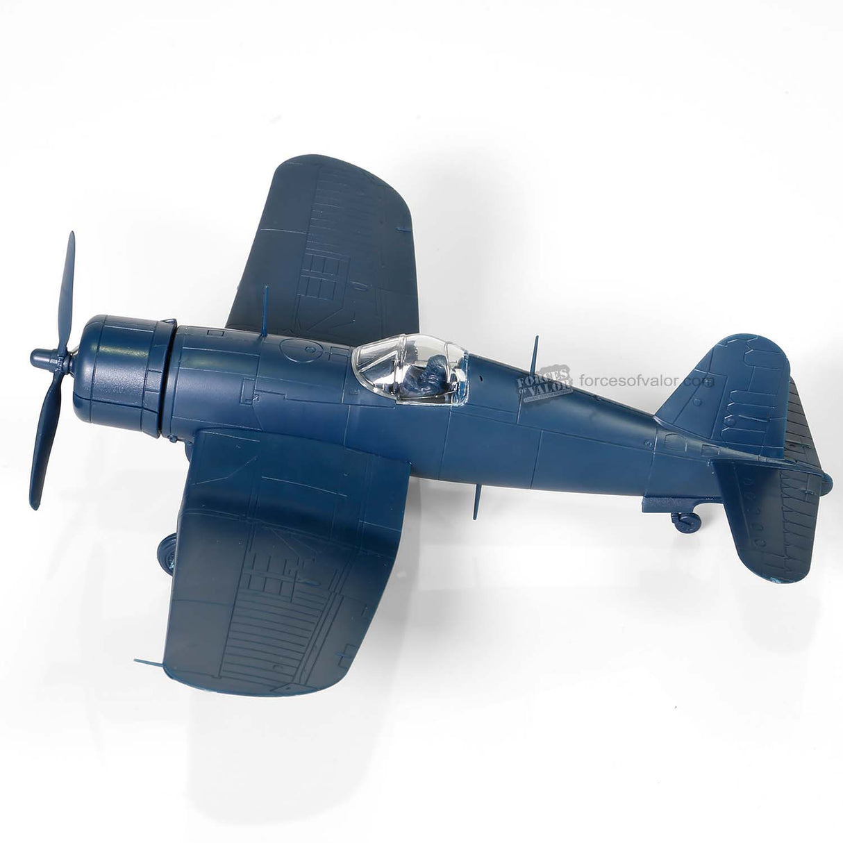 U.S. F4U-1D Corsair Okinawa May 1945 1:72 | 873011A | Waltersons