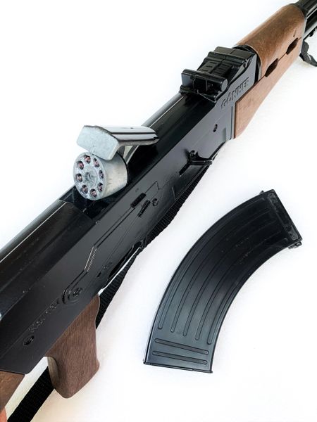 Black AK-47 assault rifle with magazine and scope attachment for Gonher 137/6
