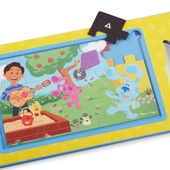 Jigsaw puzzle featuring Blue's Clues characters in a colorful outdoor scene for Melissa and Doug 33005