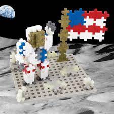 Moon BasePlate Builder | 05038 | Plus Plus