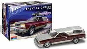 Model kit box and assembled model of a 1978 Chevy El Camino for Revell RMX854491