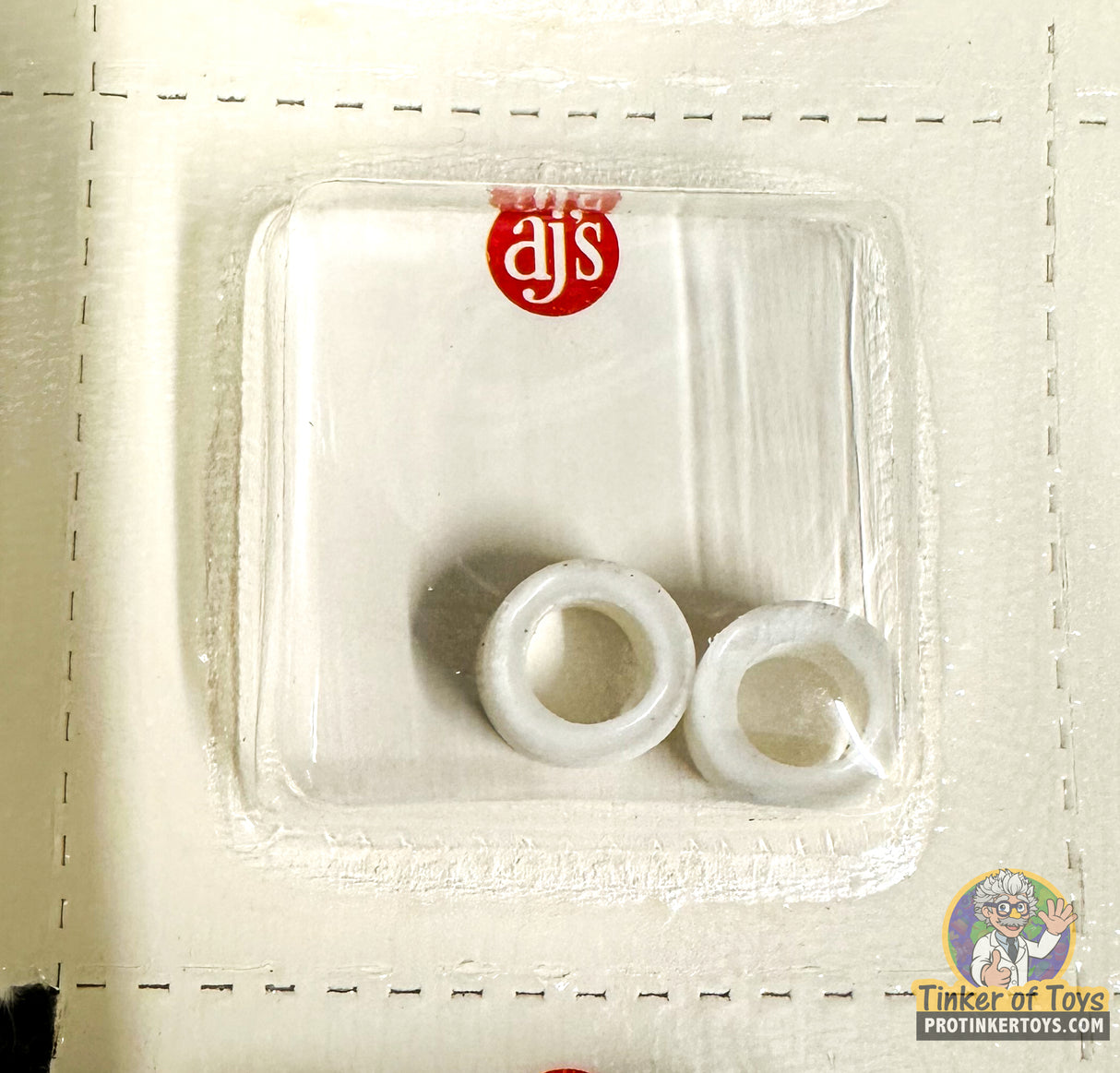 HO Tires Silicone Rusty Rd/ Wh/Bl | 761 | AJ Inc