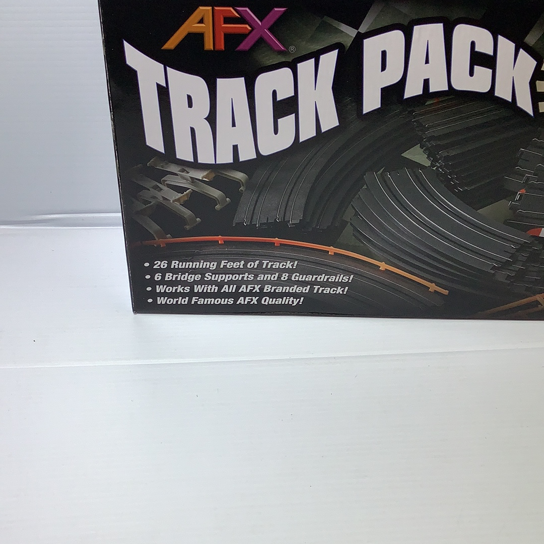 Box packaging for AFX Track Pack with track components for AFX/Racemaster 21045
