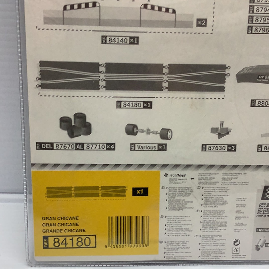 Track set parts diagram showing various pieces for assembly for SCX 84180