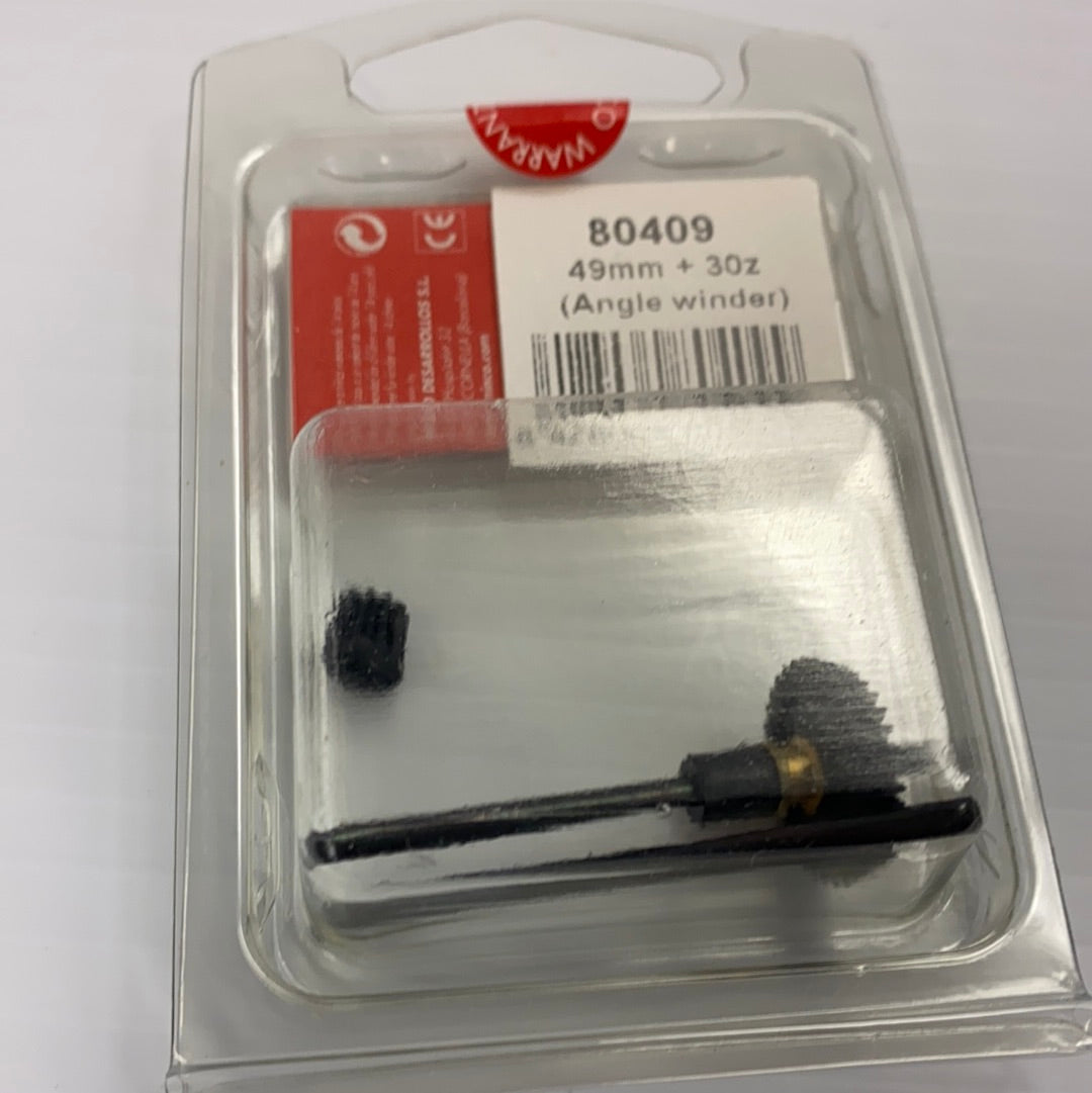 Angle winder tool set with two black brush attachments for NINCO 80409