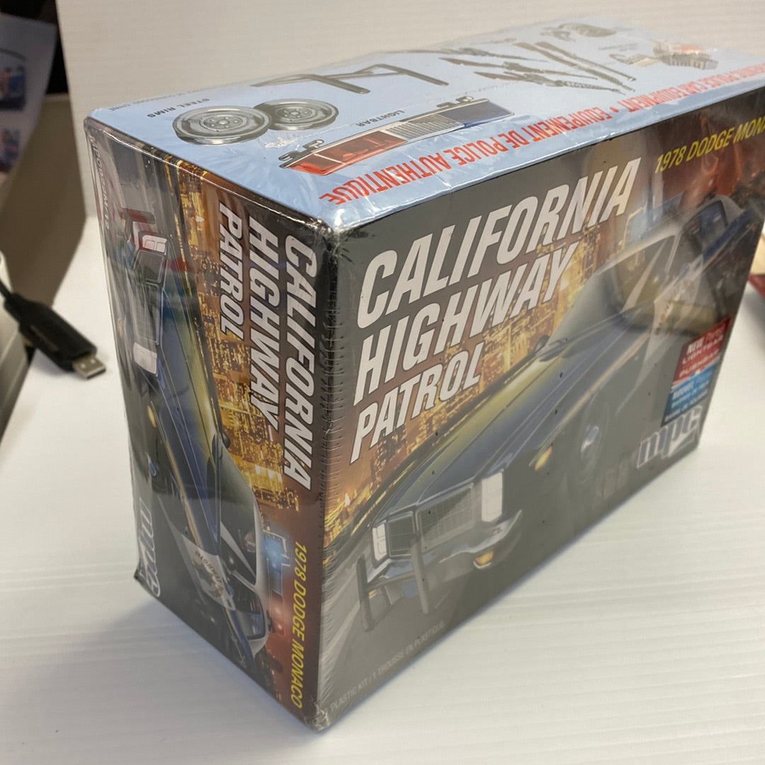 Model kit box for 1978 California Highway Patrol Dodge Monaco for MPC Models MPC922, package view, product view 2