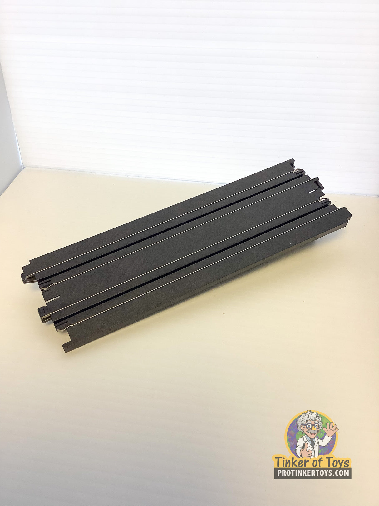Auto World 9" Straight Track 2 Pk | H006 | Auto World-Auto World-Black - 2 Pack-ProTinkerToys