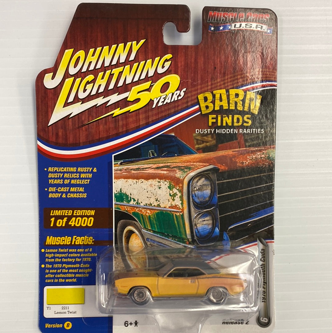 Die-cast car set featuring vintage muscle cars from Johnny Lightning for Johnnny Lighting Die Cast JLMC020