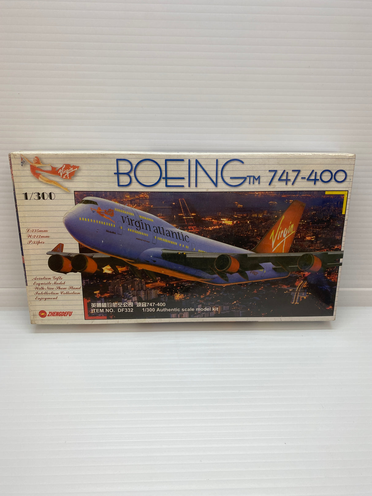 Model kit box art for 1:300 Boeing 747-400 Virgin Atlantic airplane for Zhengdefu ZDF332
