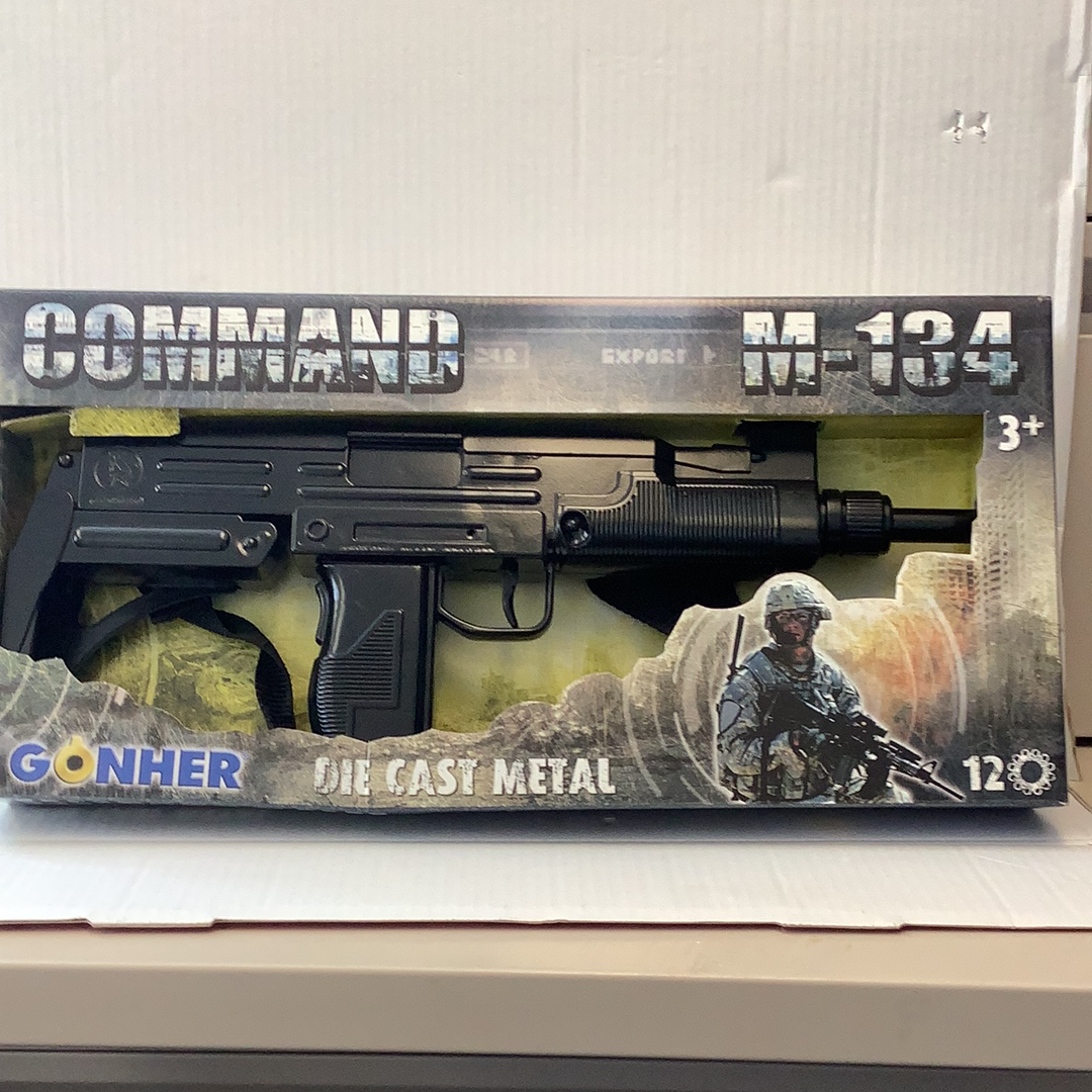 Black Uzi M-134 replica toy gun with soldier figure on box for Gonher 0134/6