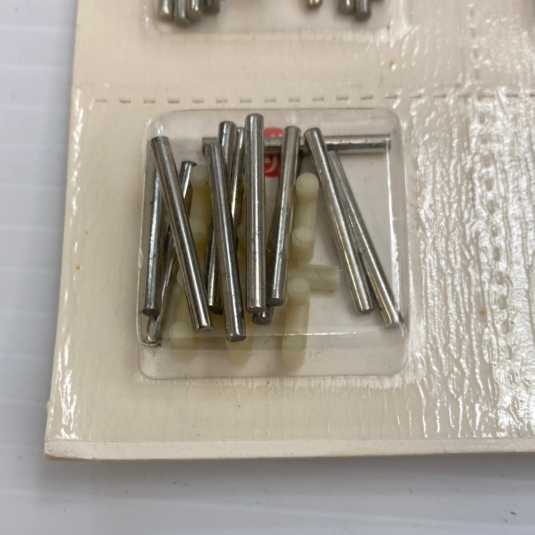 Assortment of metal track lock and joiner pieces for slot cars for AJ'S Slot Car Parts 6000, track view